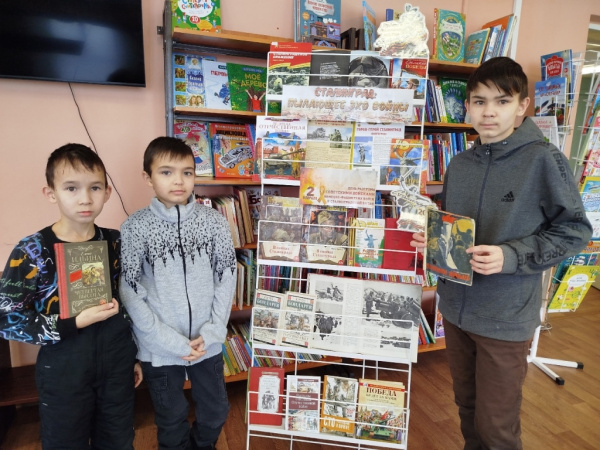 200 минут чтения: Сталинграду посвящается