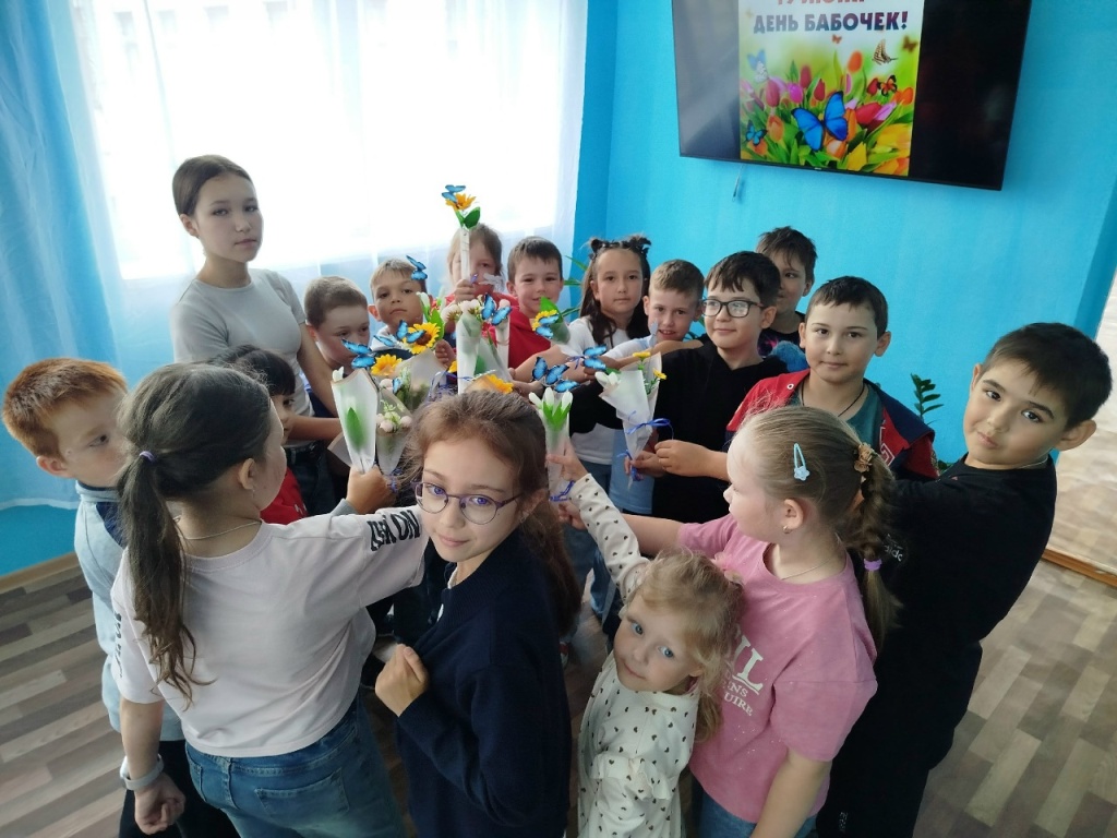 Бабочки – краски лета!