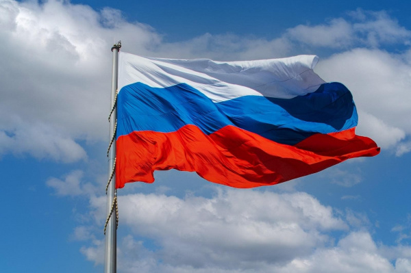 Час патриотизма  «Гордо рдеет флаг России»