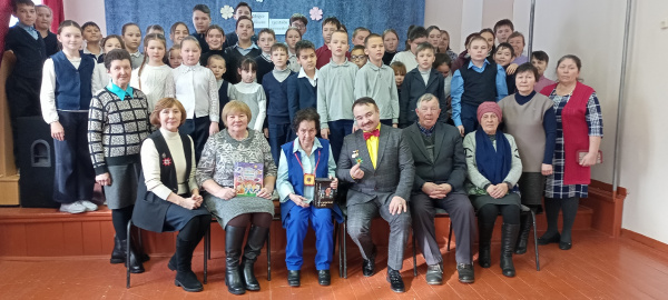 Встреча с чувашскими  писателями в сельской библиотеке