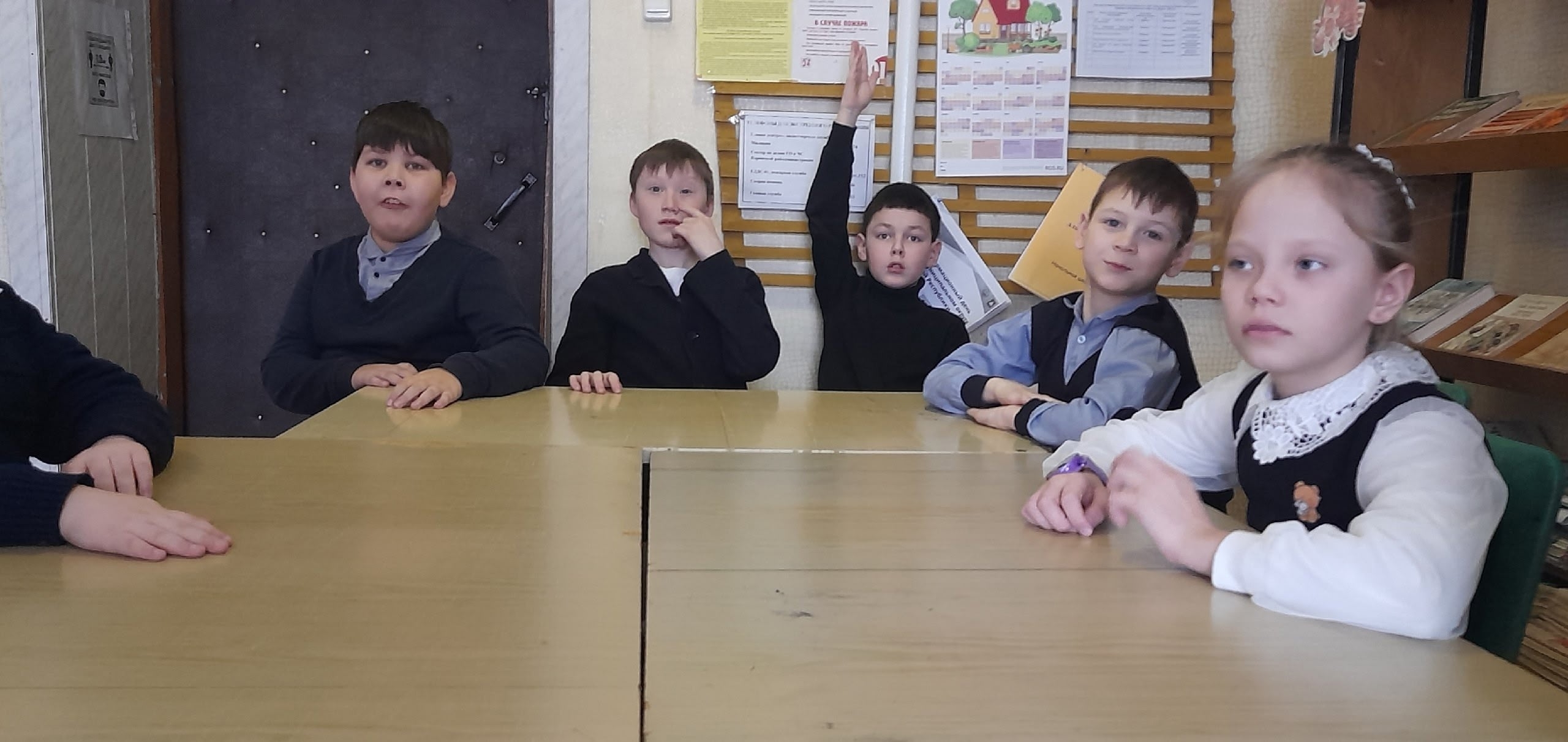 Урок патриотизма «Вошедший в память неизвестным»