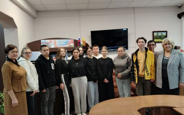 «Сергей Есенин: образ, стихи, эпоха». «Сергей Есенин: образ, стихи, эпоха».