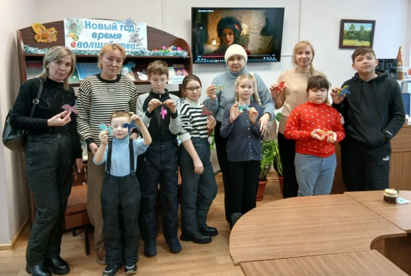 Встречаем 2026 год с огненным настроением и волшебными лошадками! 